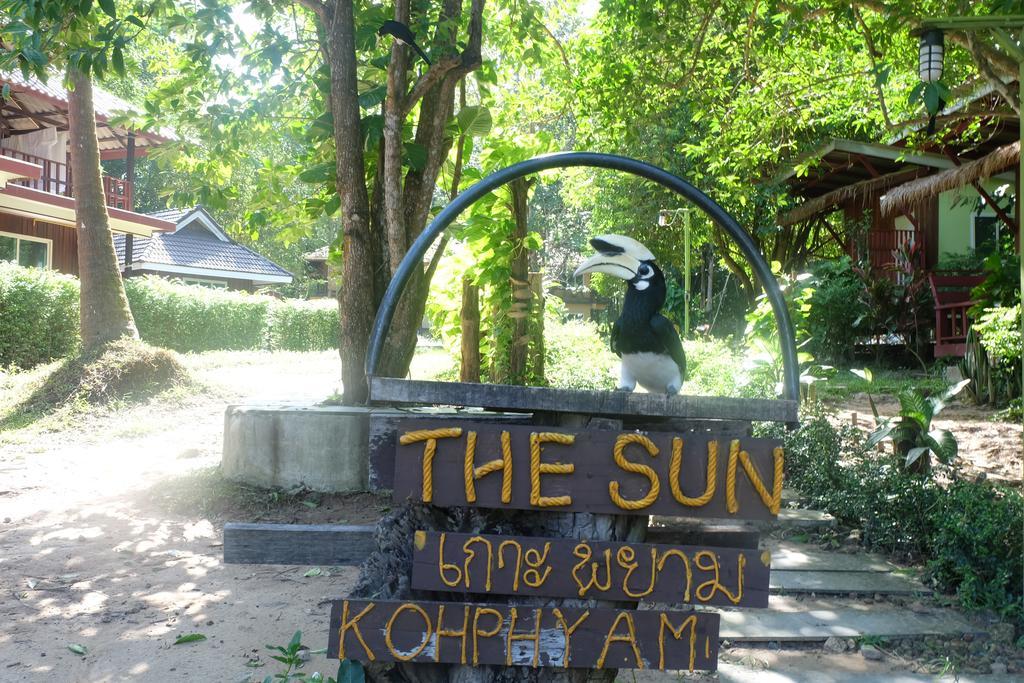 The Sun Hotel Koh Phayam Exterior photo